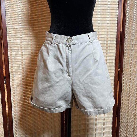 L.L. Bean Pants - Vintage L.L. Bean High Waisted Pleated Cuffed Bermuda Shorts 10